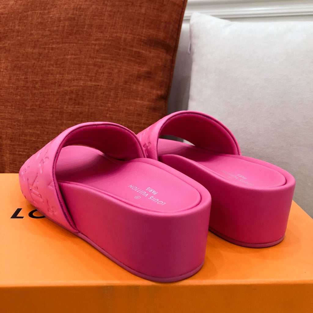 L V - Platform Slides (Pink)