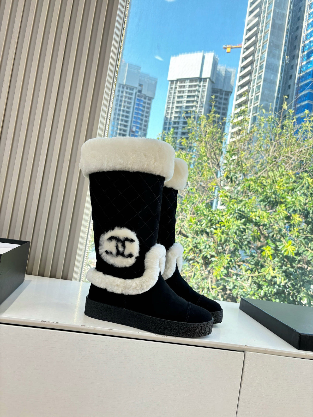 CC 2025 Snow Boot Black White Suede Wool 548930